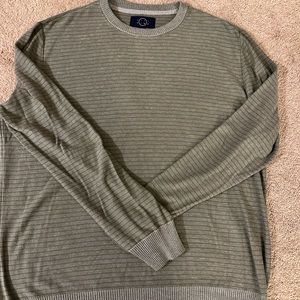 NWOT light weight crewneck sweater